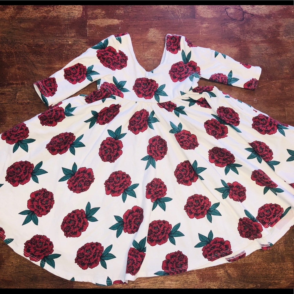 ❌SOLD❌Remie Girl Red Peony Dress SZ 5